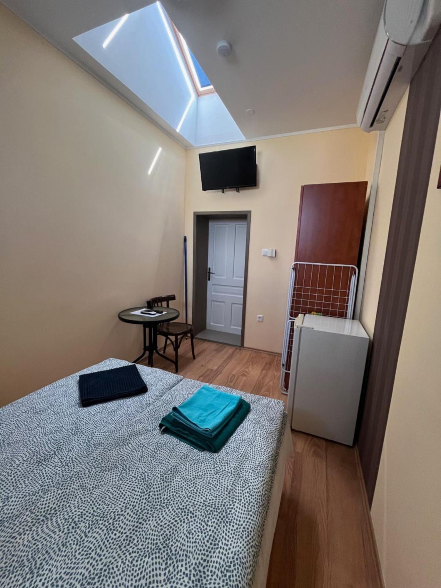 Hotel Koelcsey 21 Vendeghaz Hajdúszoboszló Esterno foto