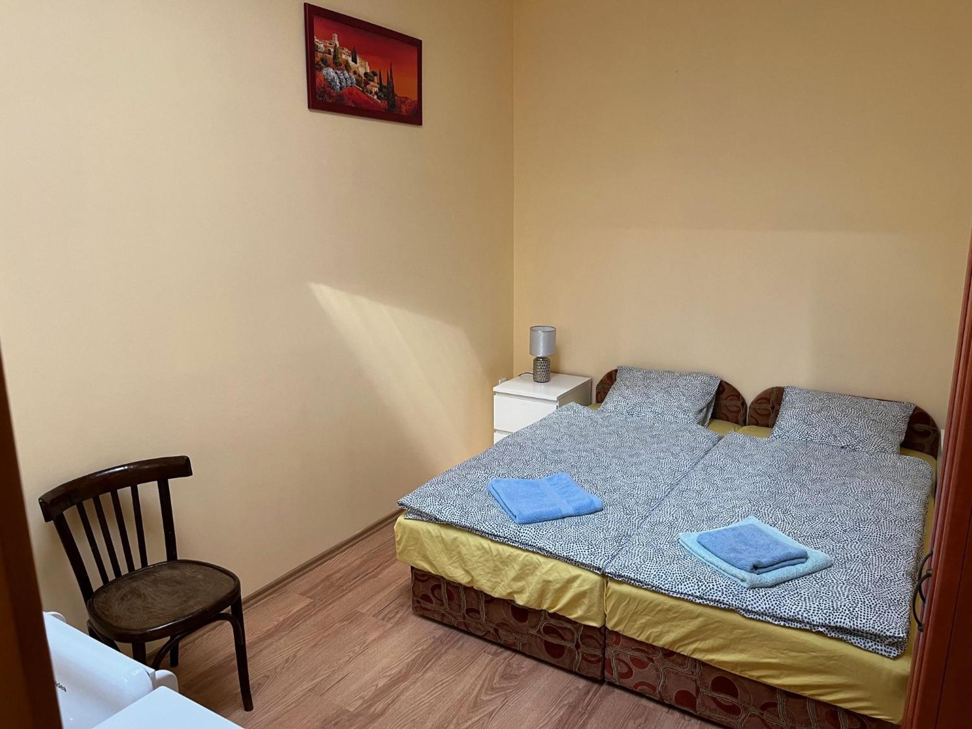 Hotel Koelcsey 21 Vendeghaz Hajdúszoboszló Esterno foto