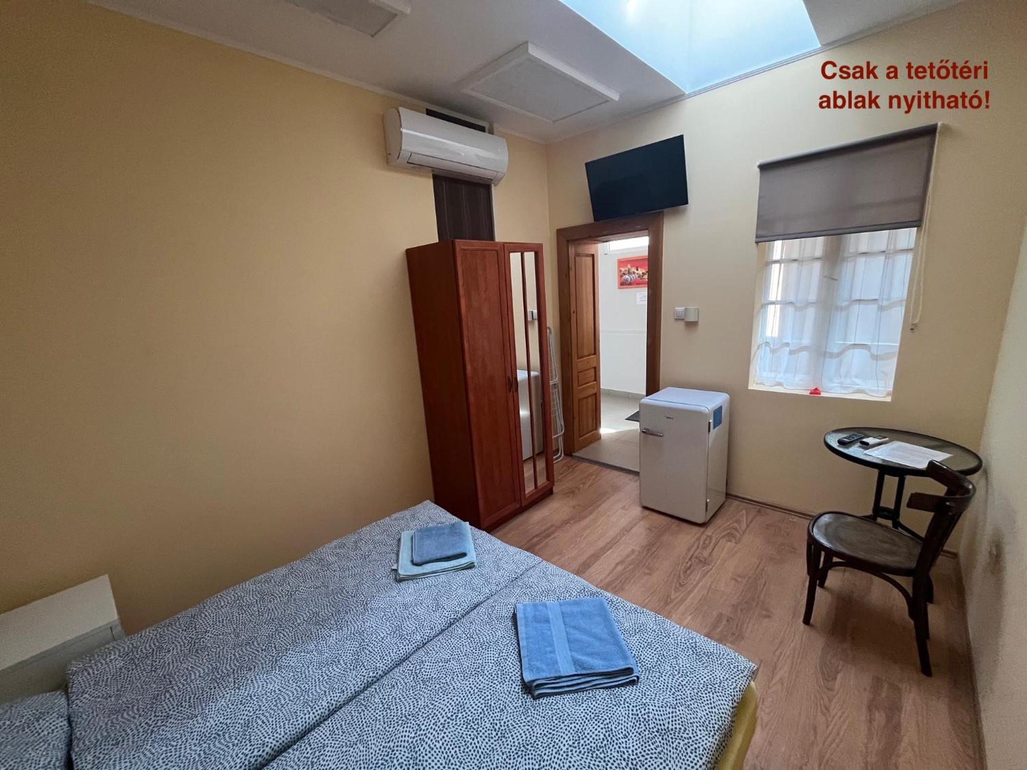 Hotel Koelcsey 21 Vendeghaz Hajdúszoboszló Esterno foto