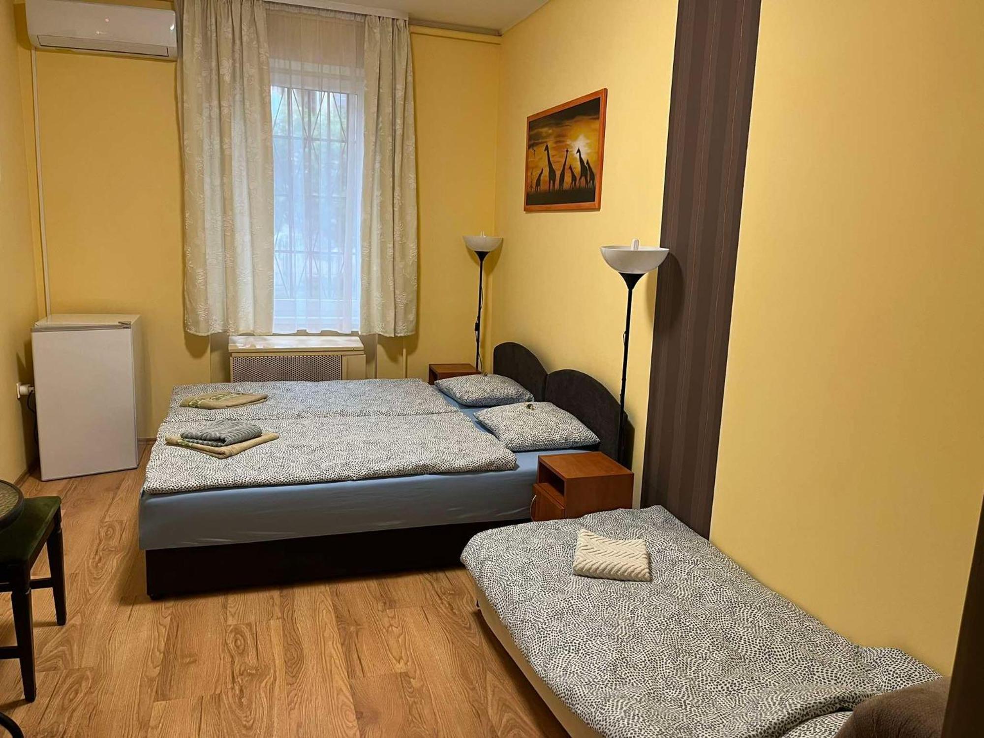 Hotel Koelcsey 21 Vendeghaz Hajdúszoboszló Esterno foto